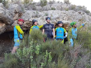 Ciclismo de exploración con nuevas cuevas en Coto Cuadros y Calvario Grande por Comunidad Biker MTB